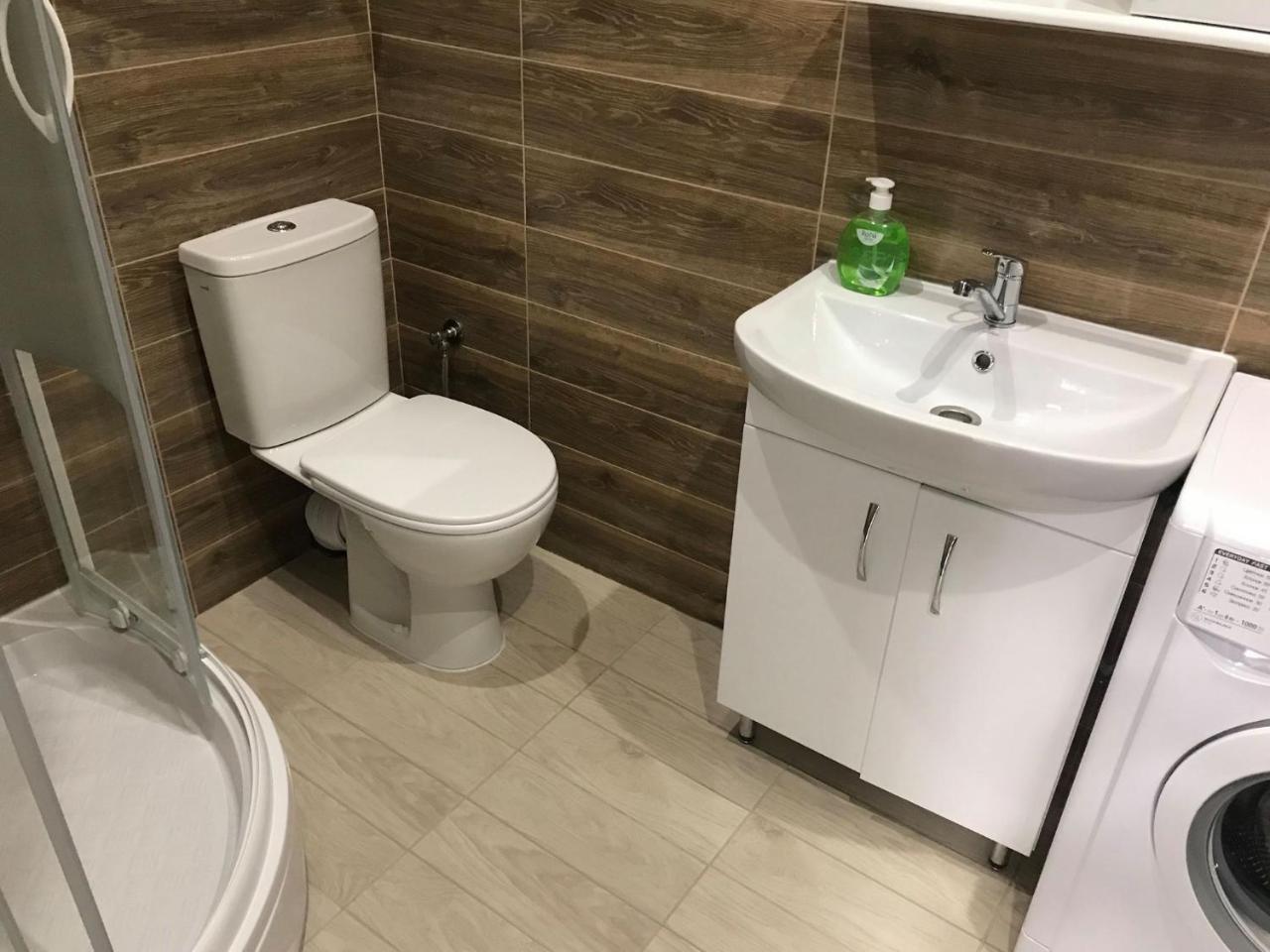 Modern apartment Lviv Buitenkant foto